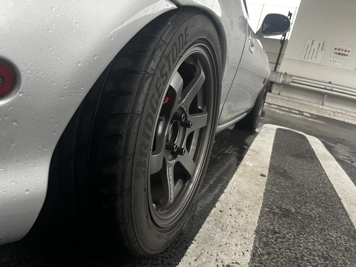 RX7FD3S4's tweet photo. これ撮ってるとき
傍から見たら
心底キモく見えただろうな、俺 https://t.co/q2Mxx5tFN7