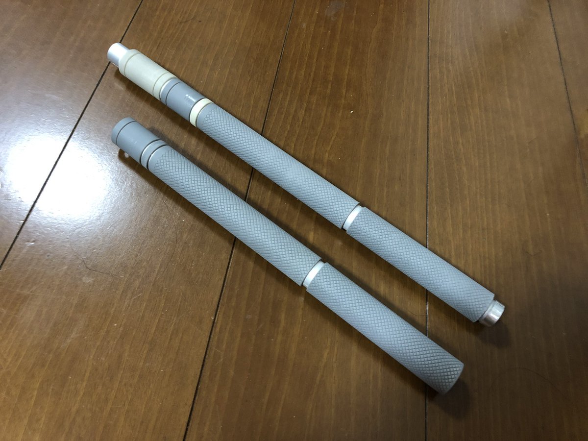tomonomomoto's tweet photo. あれから一年…
ここから進めてないよねぇ
全機能を詰め込む挑戦は成功するでしょうかねぇ。
卓上旋盤ほしい。
17mmのアルミ棒なんてホームセンターにないのよ。
#デアデビル #Netflix #Daredevi #アルミ棒 #手作業 #卓上旋盤 #コスプレ #小道具
#ロマン重視 #コスパ軽視 https://t.co/0y2iJX6nC3