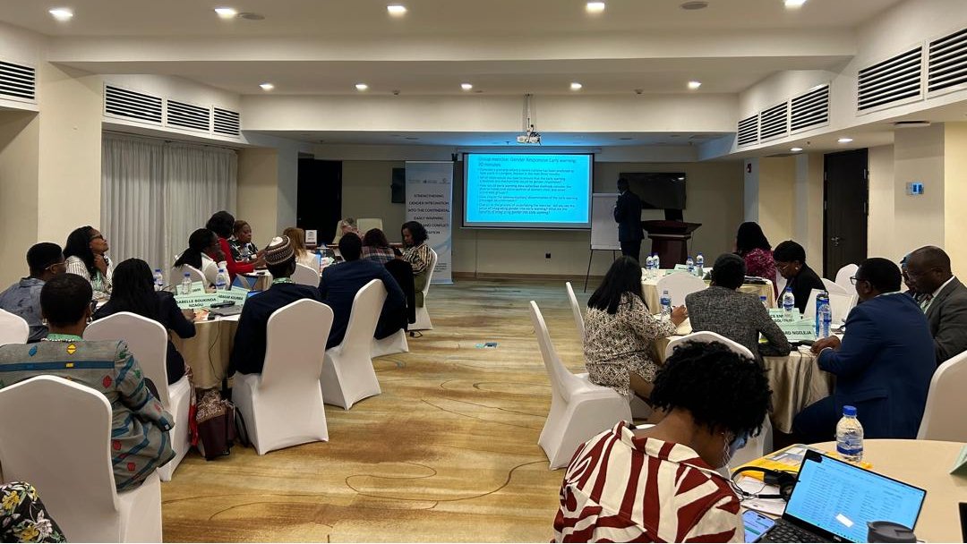 AUC_PAPS's tweet photo. (1/3) @AUC_PAPS #CEWS &amp; #GPSP, in collaboration with @ohchr, concluded a 2-day regional consultation on establishing a Community of Practice for gender-inclusive early warning mechanisms. https://t.co/YfAtzqt6Gq
