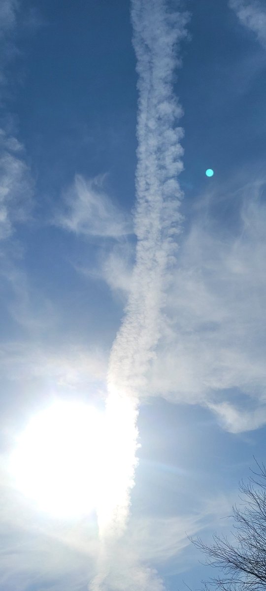 ANGRYNIC tweet media