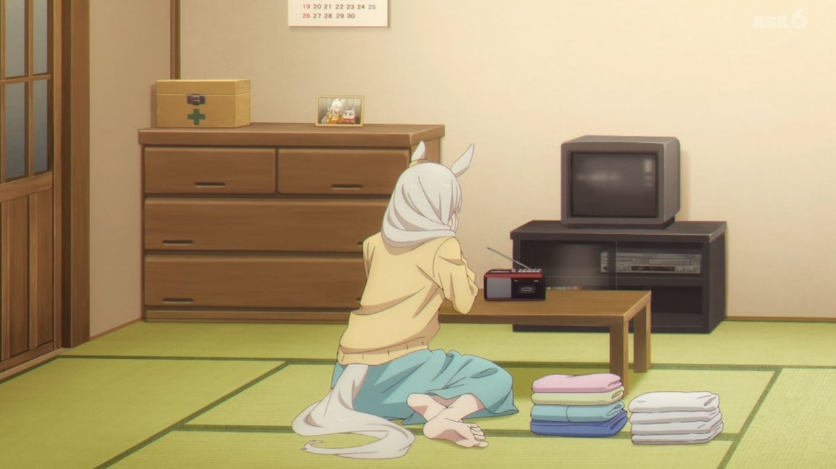 Elis0079's tweet photo. #シングレ #アニメウマ娘
オグリママの昼下がりの人妻感いい…。
そしてタンスの上をよく見ると例の幸せな写真がちゃんと置いてあるのよね。 https://t.co/Pw1nT7Hk9g