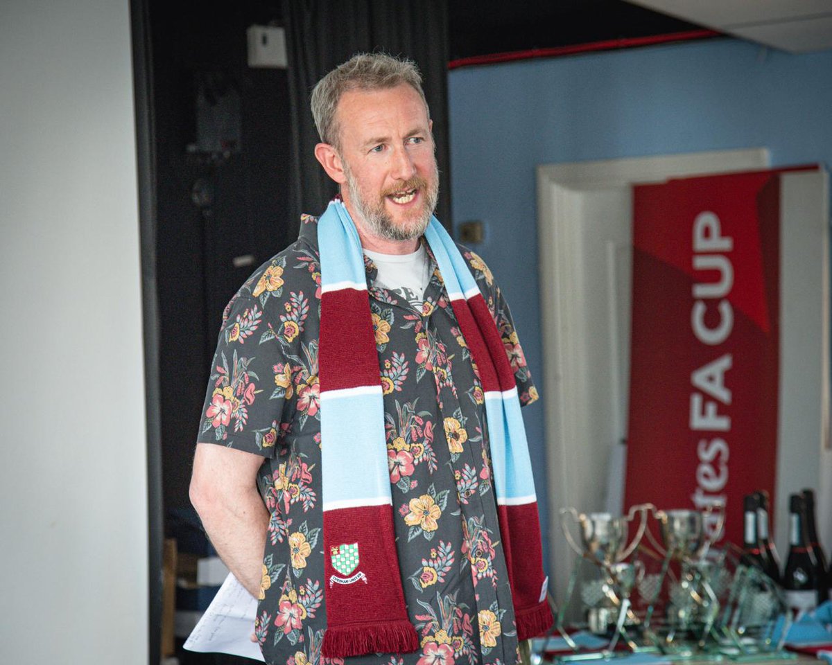 Chesham United FC (@cheshamutdfc) on Twitter photo Last night saw us host our End of Season Awards at the Chess Suite for both our Men's and Women's first teams, hosted by <a href="/AlexHorne/">Alex Horne</a>
Thank you to everyone that came to show their support for our two first teams who've both comfortably reached the season aims
🧵 Winners Thread 👇 Last night saw us host our End of Season Awards at the Chess Suite for both our Men's and Women's first teams, hosted by <a href="/AlexHorne/">Alex Horne</a>
Thank you to everyone that came to show their support for our two first teams who've both comfortably reached the season aims
🧵 Winners Thread 👇