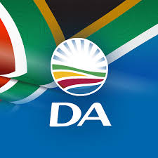 Mish1506's tweet image. @Our_DA knows its the long game that will win in the end.
Is it easy?
No.
Is it necessary?
Yes.
Can this process be sped up?
Yes!
How?
Voters need to trust @Our_DA &amp;amp; give them the majority vote in every Local &amp;amp; National Election. 
#VoteDA 
#DAGetsThingsDone 
#VoteDA4Change