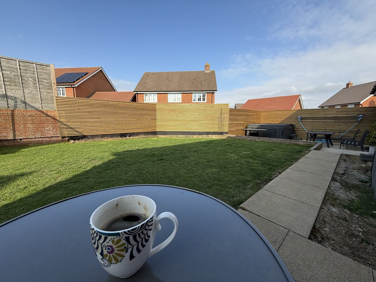 Extreme Weather Enthusiasts tweet media