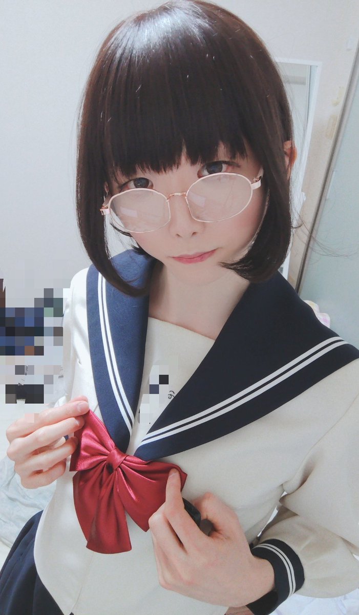 kiri3765's tweet photo. 母校の制服です😆
中等部のリボンはえんじ色だったりします、、本物じゃないけどね😖

#女装
#女装男子 https://t.co/f6jL7KsjJO