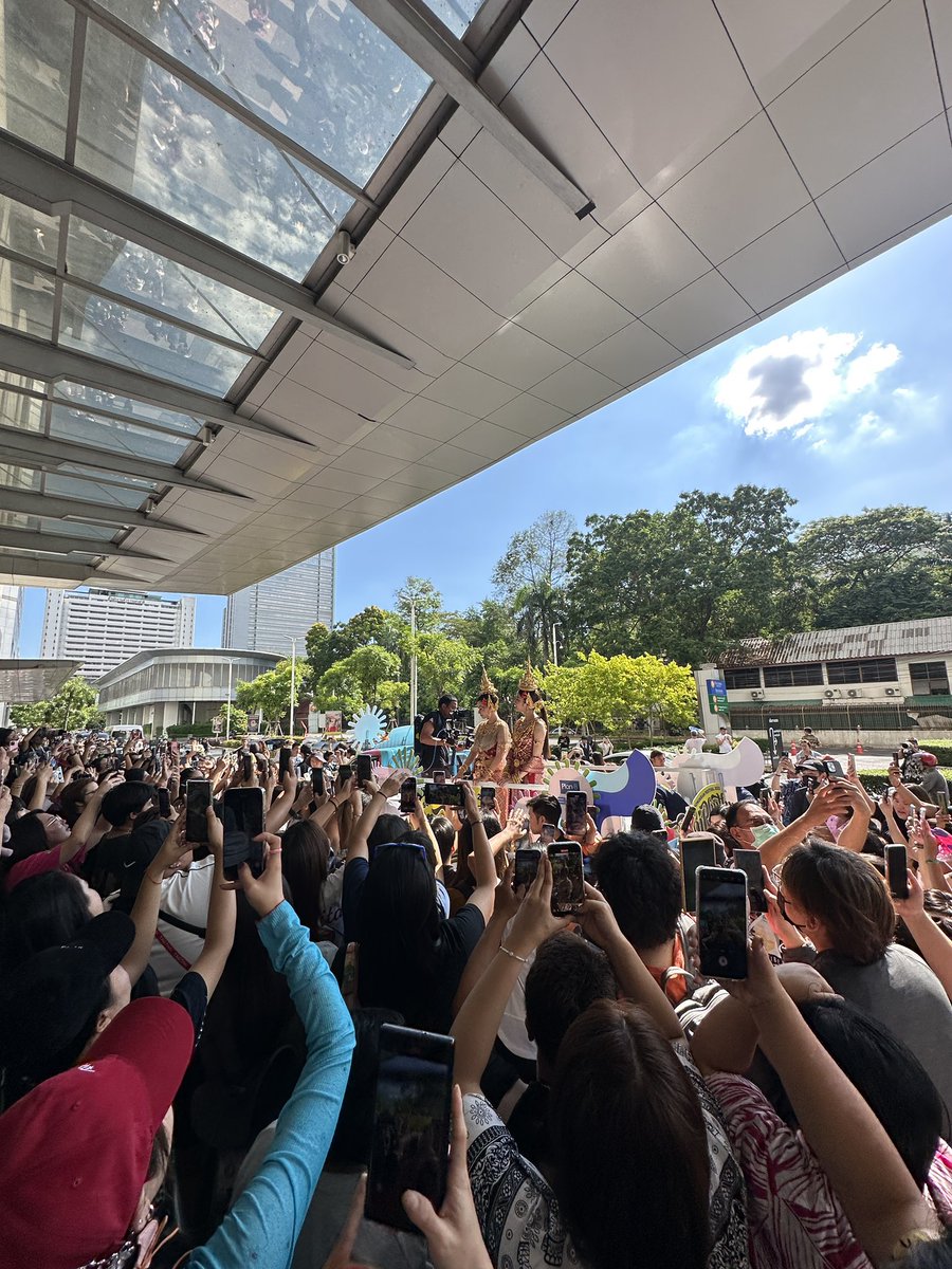 freenenjoyer's tweet photo. freenbecky you will always be famous

FREENBECK SONGKRAN CTW
#SongkranCTWxFB https://t.co/ibOR6gUi6s