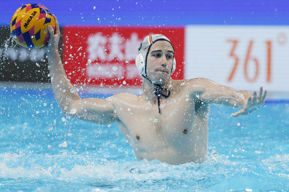 COE_es's tweet photo. 🤽‍♂️ ¡DÍA DE FINAL PARA NUESTRO WATERPOLO!

👏 Nuestra selección absoluta masculina afronta la World Cup Final en Montenegro.

🆚🇬🇷
⏰ 20:30 
🏆 World Cup de Podgorica 🇲🇪
📺 @teledeporte 
📸 @RFEN_Oficial 

💪 ¡Vaaaamos! https://t.co/wWpCsq16s0