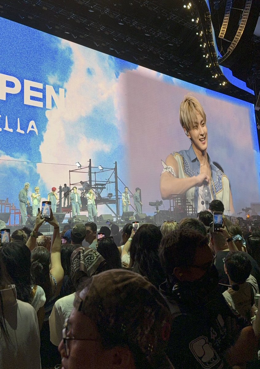 JUNGWON IN A BIG SCREEN OHMYGOD?? 😭