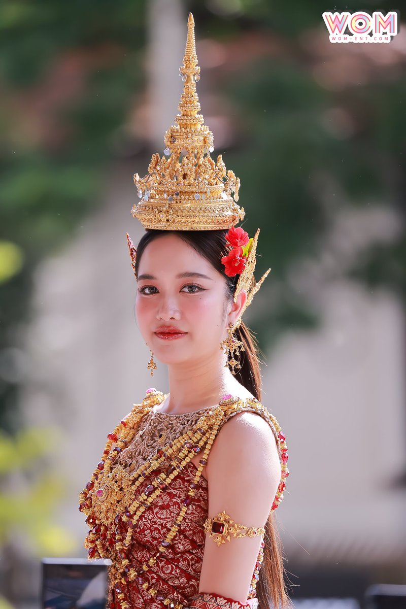 WOMENTERTAIN's tweet photo. นางสงกรานต์เซ็นทรัลเวิลด์ ประจำปี 2568  " ฟรีน - สโรชา " ในงาน " centralwOrld Songkran Fest 2025 " 💦✨

FREENBECK SONGKRAN CTW

#SongkranCTWxFB
#CTWSongkranFest2025 
#srchafreen‌ #FreenBecky https://t.co/9bwEqBelEq