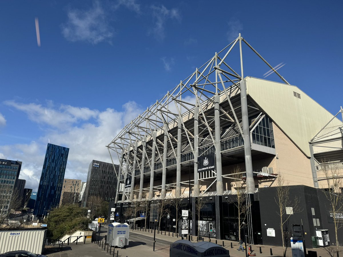 strawberrypub (@theberrypub) on Twitter photo #supersunday <a href="/theberrypub/">strawberrypub</a> today.
Best wishes and a swift recovery to Eddie Howe.
<a href="/NUFC/">Newcastle United</a>
What are your predictions today? #supersunday <a href="/theberrypub/">strawberrypub</a> today.
Best wishes and a swift recovery to Eddie Howe.
<a href="/NUFC/">Newcastle United</a>
What are your predictions today?
