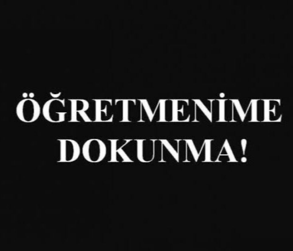 ozbozdogan's tweet photo. Proje okullarından gönderilen öğretmenlere sahip çıkmak okullarımıza ve öğrencilerimizin eğitim hakkına ve geleceklerine sahip çıkma mücadelesidir. Kimsenin projesi olmayacağız, yapılanlara sessiz kalmayacağız. 
#öğretmenimedokunma https://t.co/woPlSW5Z8L