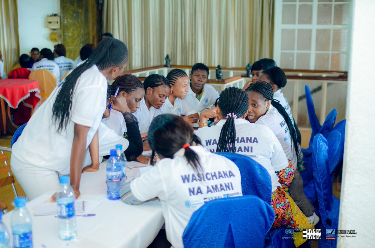 GEpanouie's tweet photo. 📍#RDC #Bukavu 
📅 Ce vendredi 11 avril 2025, Génération Epanouie Asbl a clôturé la première session de formation pour 50 jeunes femmes de Bukavu. Organisée grâce à l'appui financier de @KvinnaKvinnaINT  et @UNPBF  dans le cadre du projet Wasichana na Amani. https://t.co/uJ08zZPjKv