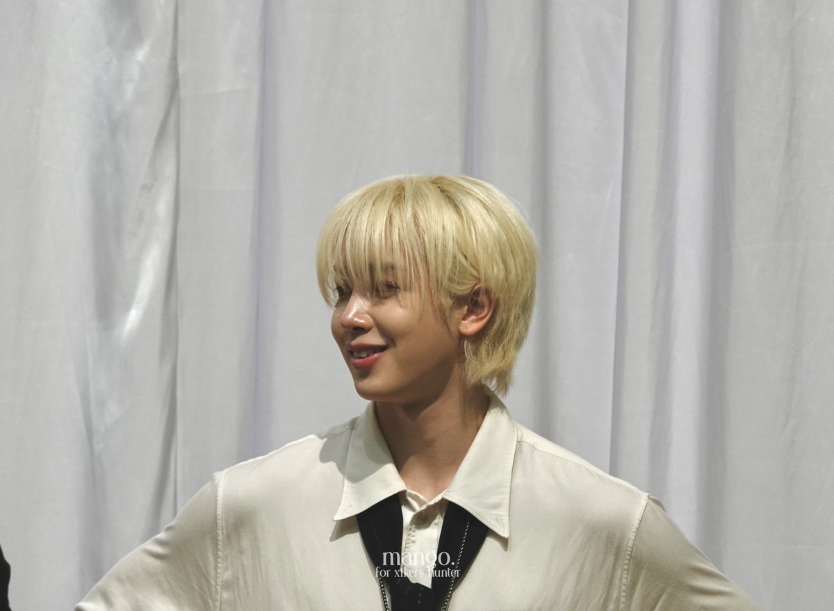 250411 프롬 대면 

#HUNTER #헌터 #xikers #싸이커스