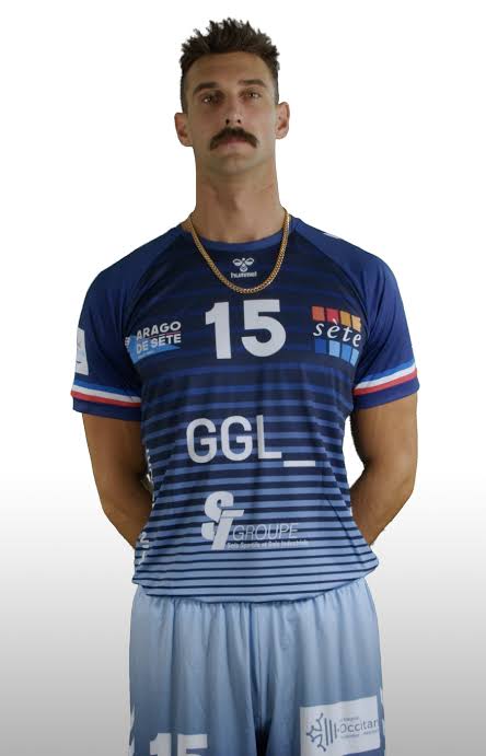 dly_volleyball's tweet image. ✅ RESMI

Jakarta Bhayangkara Presisi merekrut pemain timnas Amerika Serikat Kyle Russell (31/OP) untuk berlaga di Proliga 2025.

#volleyball