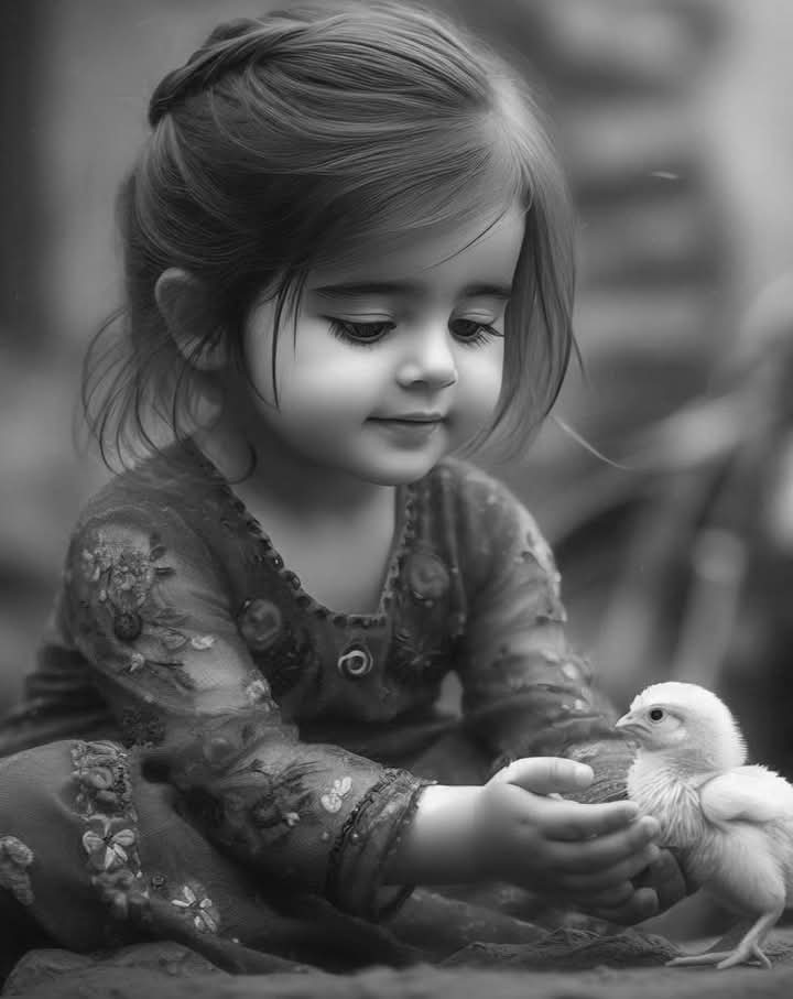 "ليس كل من يُحاول الإقتراب منك يُريد خداعك، فَبعض القلوب الطيبة تبحثُ عن مثلها."