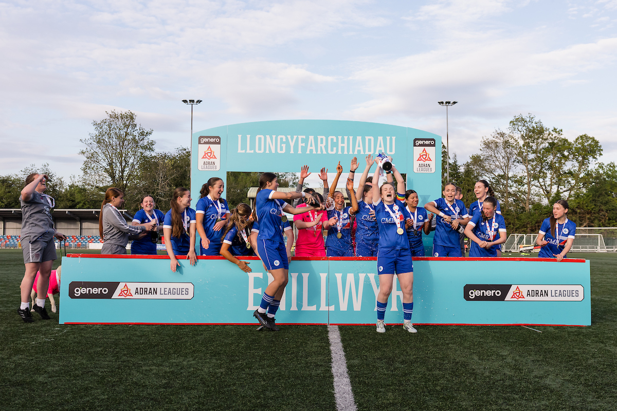 AdranLeagues's tweet photo. Llongyfarchiadau mawr, @CardiffCityFCW! 🏆

#GeneroAdranU19 https://t.co/bFZQfa5QQt