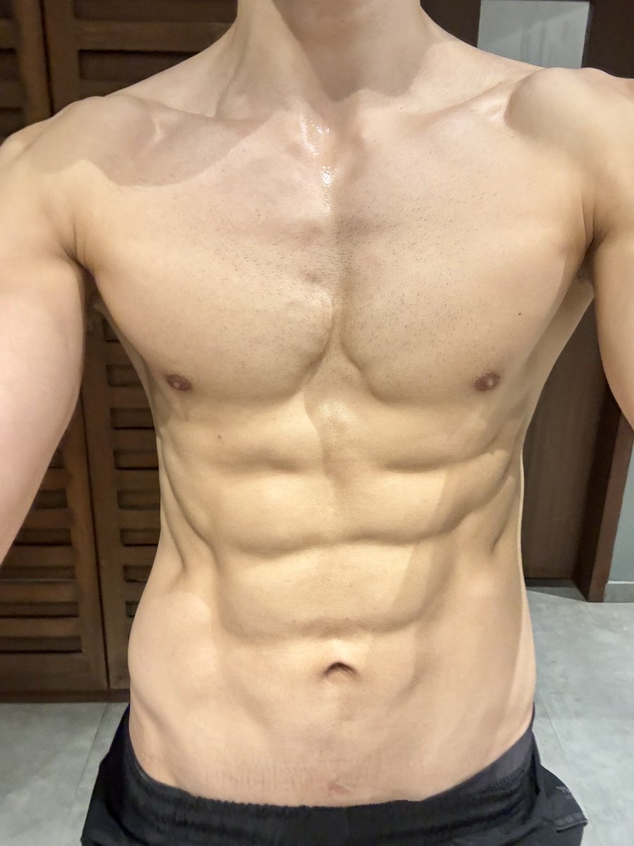 ShakeSingh3's tweet photo. meet me after the gym? https://t.co/rI0RUQXW17