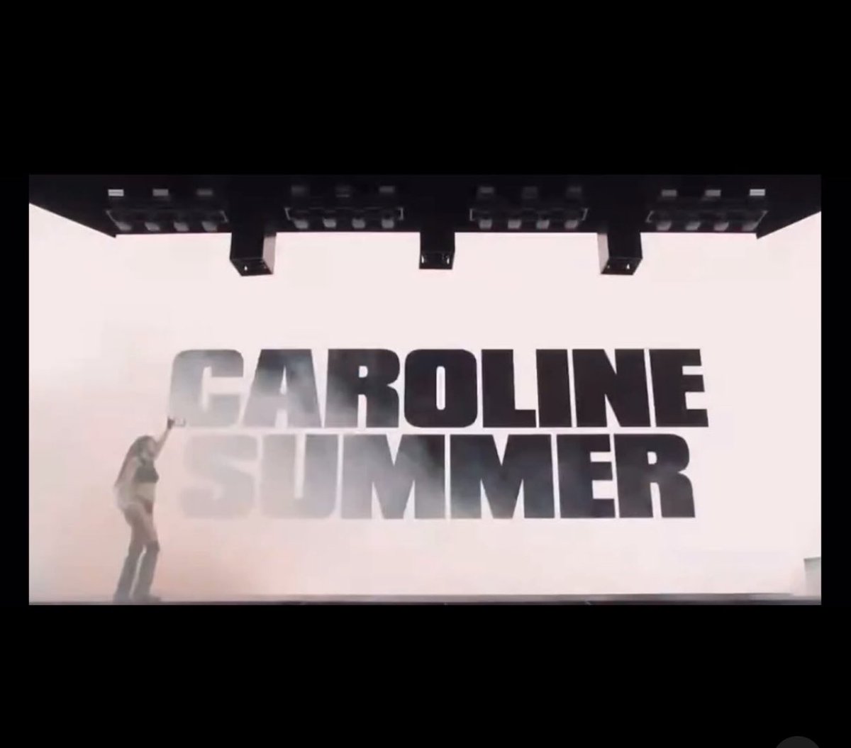 polachekbrasil's tweet image. "STUDIO SUMMER mas eu continuo concordando. Te amo Charli."
-Caroline Polachek via Instagram
