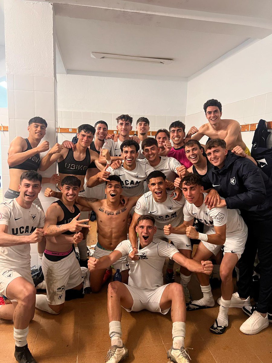 Victoria de EQUIPO ante un gran rival invicto en su campo.
3 juveniles hoy en el once titular.

CREER 💙