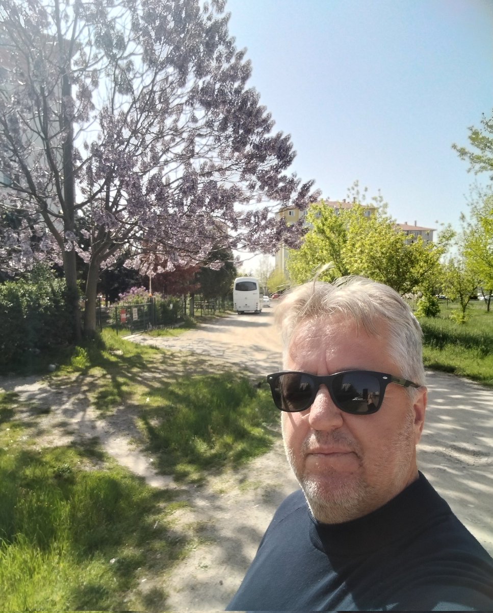 Bahar en güzel renklerinle hoşgeldin.