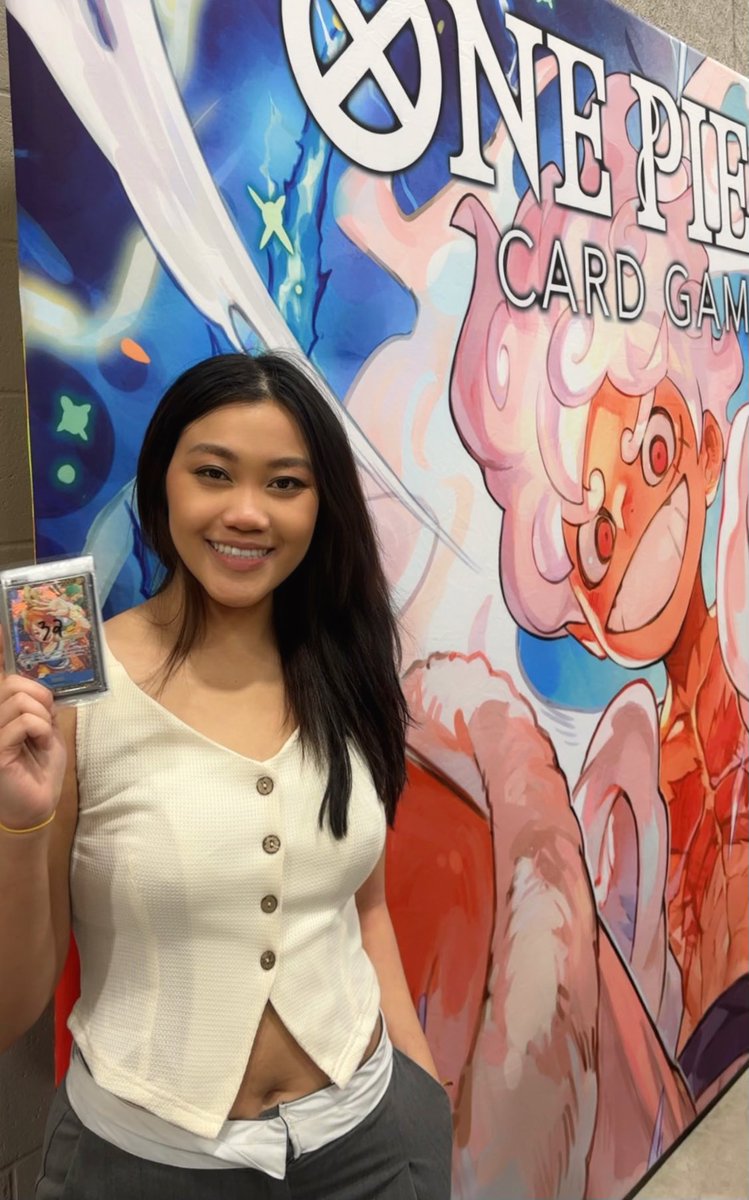 My first Day 2 😊 Thank you all for believing in me! #ILoveLucci

Day 1 (13th place)
R1 - Shanks ✅🎲
R2 - Zoro ✅🎲 
R3 - Lucci ✅
R4 - Lucci ✅ 
R5 - Doffy ✅🎲
R6 - Blackbeard ✅ 
R7 - Pluffy ✅🎲
R8 - Blackbeard ❌
R9 - Blackbeard ❌ 
R10 - Bonney ✅🎲

Day 2 (Rank TBD)