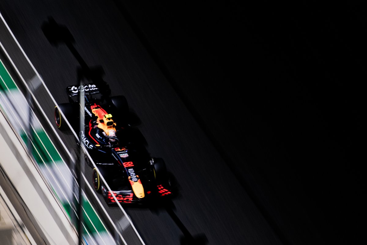 mosgovsa_en's tweet photo. #SaudiArabianGP Speed is everywhere โก๏ธ๐ฅ
#OvertakeTheFuture https://t.co/dcqpYSpD4u