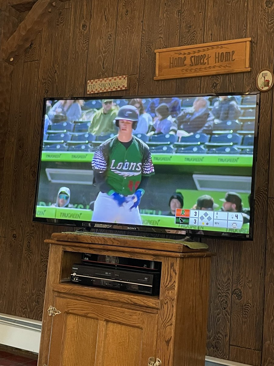 jbwalkemdown44's tweet image. minor league baseball after my second church appearance of the year #goloons