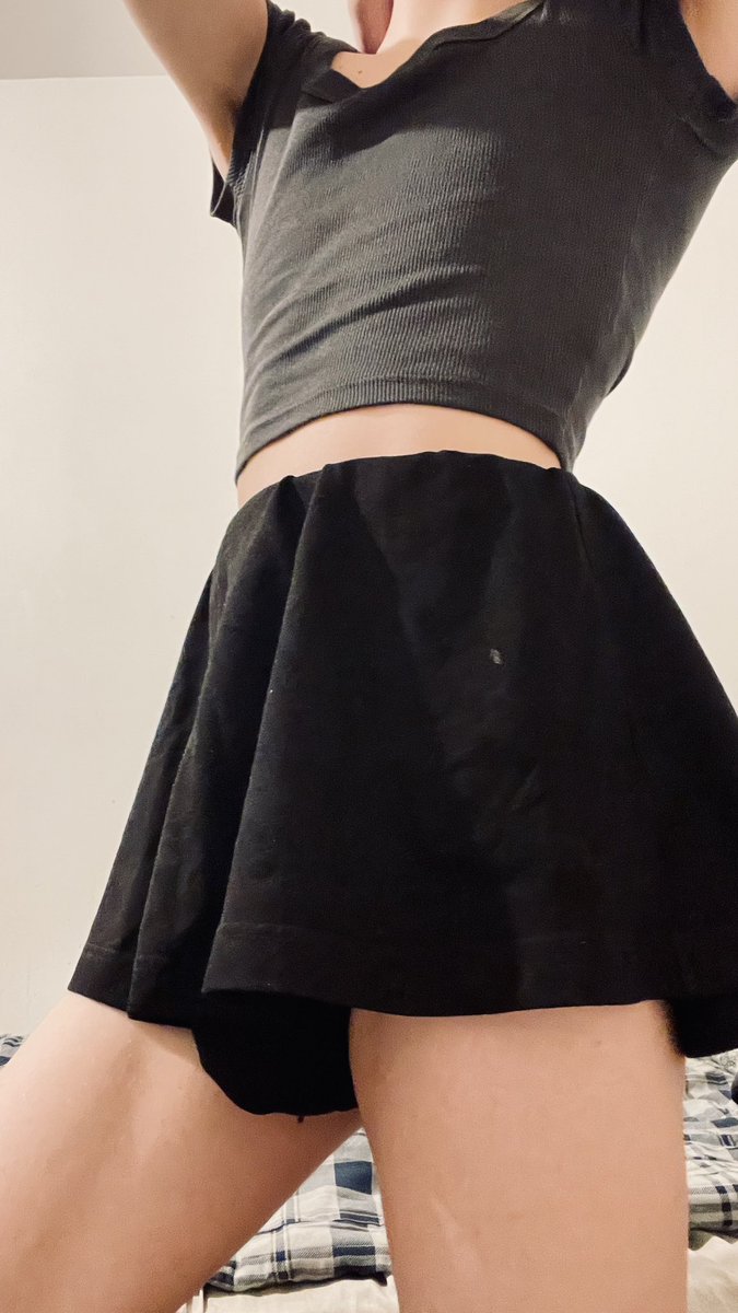 likefem_'s tweet photo. Are you up for a little adventure tonight? Let's make some memories together! #nsfw #petite #femboy #twink https://t.co/h5BYpubOTk