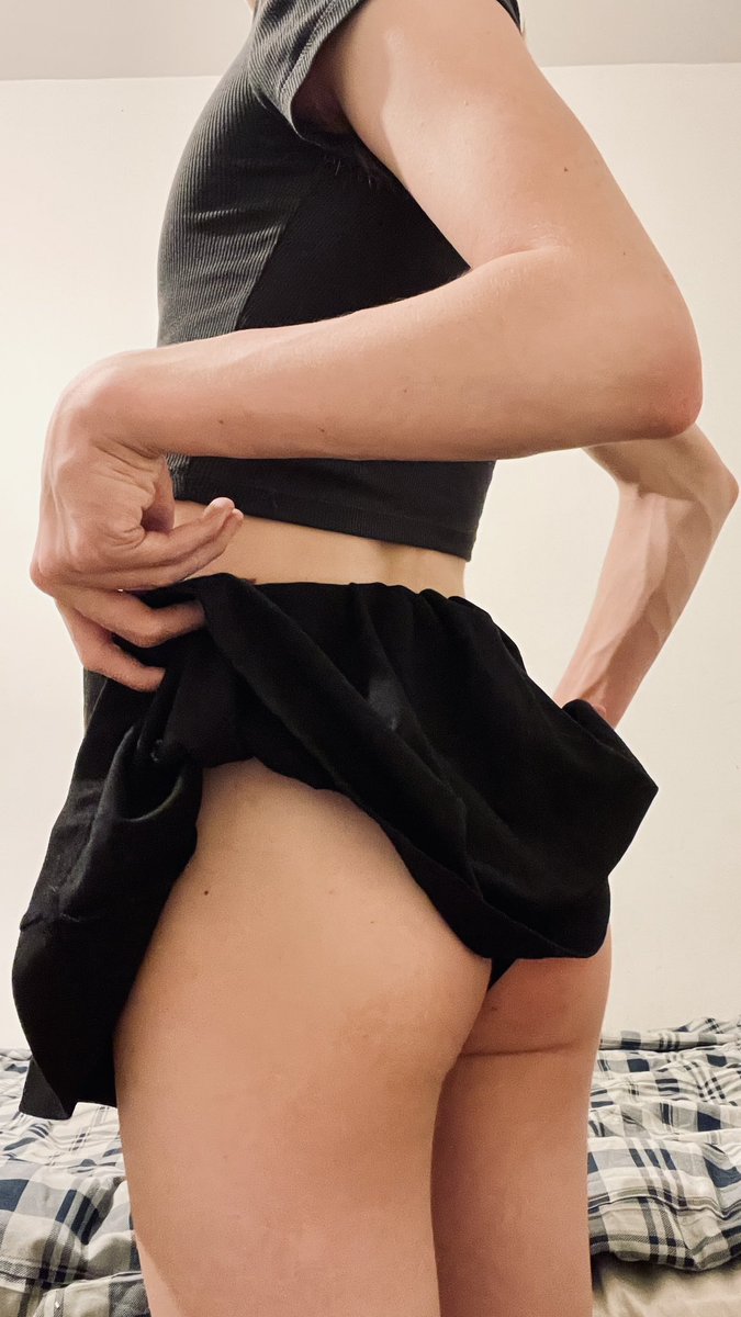 likefem_'s tweet photo. Are you up for a little adventure tonight? Let's make some memories together! #nsfw #petite #femboy #twink https://t.co/h5BYpubOTk