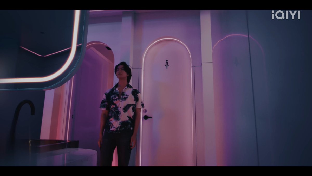 LiirBL's tweet image. If you don't know about My Stubborn, let me summarize the plot of Ep1 for you!
Sorn and Jun work together and fight and prank each other all the time.  But everything changes when Sorn finds Jun at a party and... rescues him from an erection that won't go down
#MyStubbornEp1