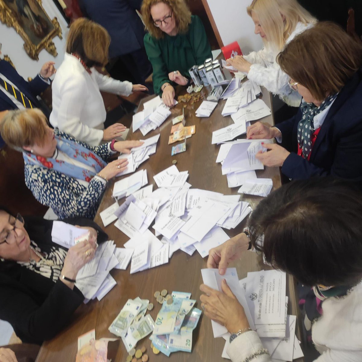 La Soledad de San Lorenzo tweet media