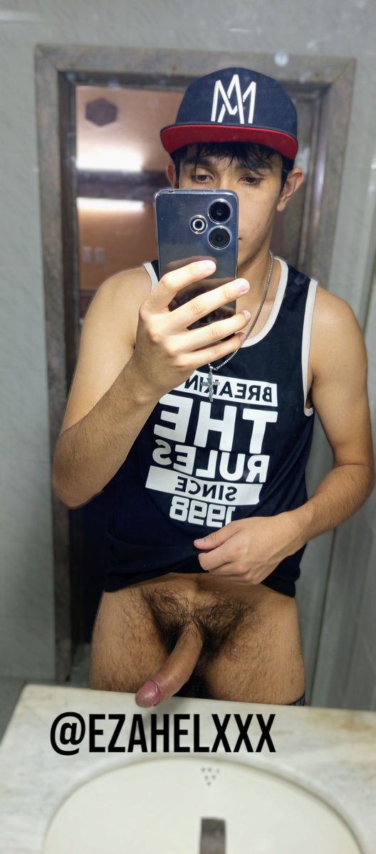Ezahelxxx's tweet photo. Algún ollito donde echarlos bien calientitos 😏😈🍆💦💦💦
#Vergon https://t.co/sfUxyGl6Il
