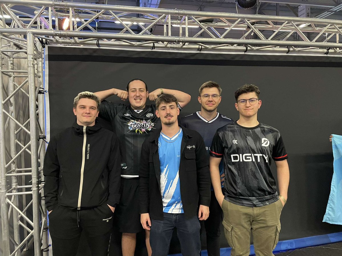 ZTMTC_'s tweet photo. Incroyable cette #GA2025, avec un mix et assez peu de train 😂😂😂 on fait top 20 sur 40.
Merci au STAFF et à @ESIX_FR de faire vivre le jeu.

@NaRReZ_ @IMyLix https://t.co/yxORv2obzA