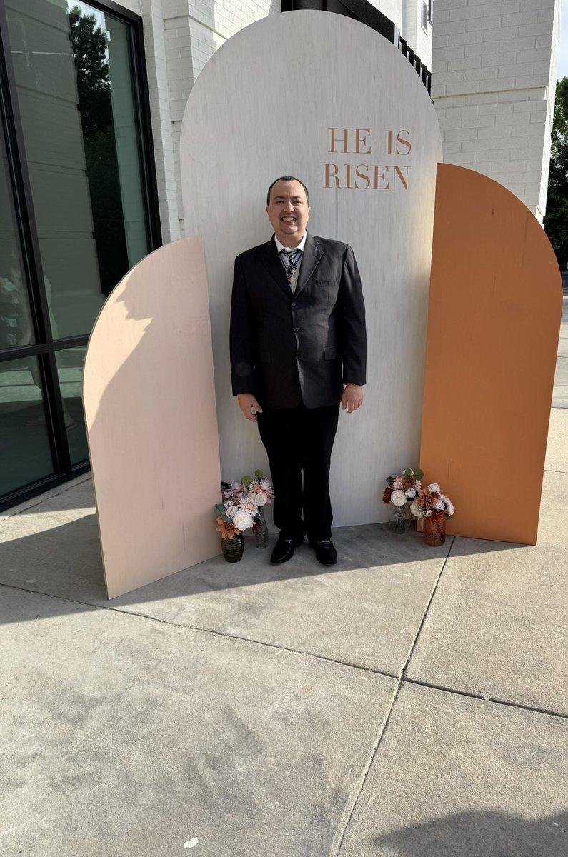 MrJeorgey's tweet photo. Happy Easter everyone!! He Is Risen, He Is Risen Indeed!! https://t.co/dvk9bx1DsU