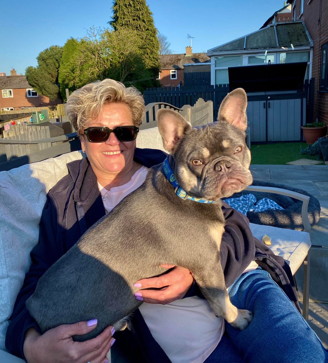 letgpud's tweet photo. Me and coops enjoying the last of the sunshine before the mayhem tomorrow 🙏💛🤍💙 hope ya all having a great Easter 🐣 xcx https://t.co/0llTWMXy2O