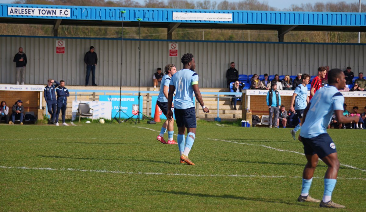ArleseyTownFC's tweet photo. ©️ Our captain Andrew Osei-Bonsu cleaned up at our end of season awards yesterday, winning...

👑 Players' Player of the Season
👑 Supporters' Player of the Season
👑 Manager's Player of the Season

Congrats, Skipper - let's go one better next year 💙 https://t.co/XZUtL7WqBy