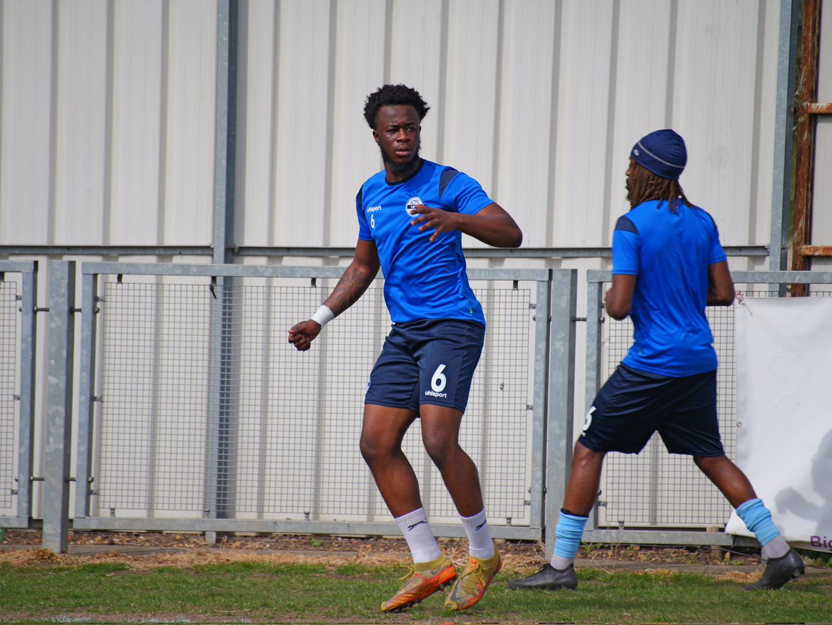 ArleseyTownFC's tweet photo. ©️ Our captain Andrew Osei-Bonsu cleaned up at our end of season awards yesterday, winning...

👑 Players' Player of the Season
👑 Supporters' Player of the Season
👑 Manager's Player of the Season

Congrats, Skipper - let's go one better next year 💙 https://t.co/XZUtL7WqBy