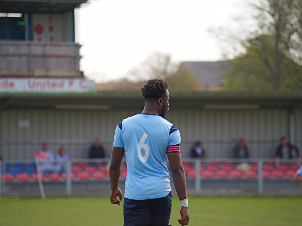 ArleseyTownFC's tweet photo. ©️ Our captain Andrew Osei-Bonsu cleaned up at our end of season awards yesterday, winning...

👑 Players' Player of the Season
👑 Supporters' Player of the Season
👑 Manager's Player of the Season

Congrats, Skipper - let's go one better next year 💙 https://t.co/XZUtL7WqBy