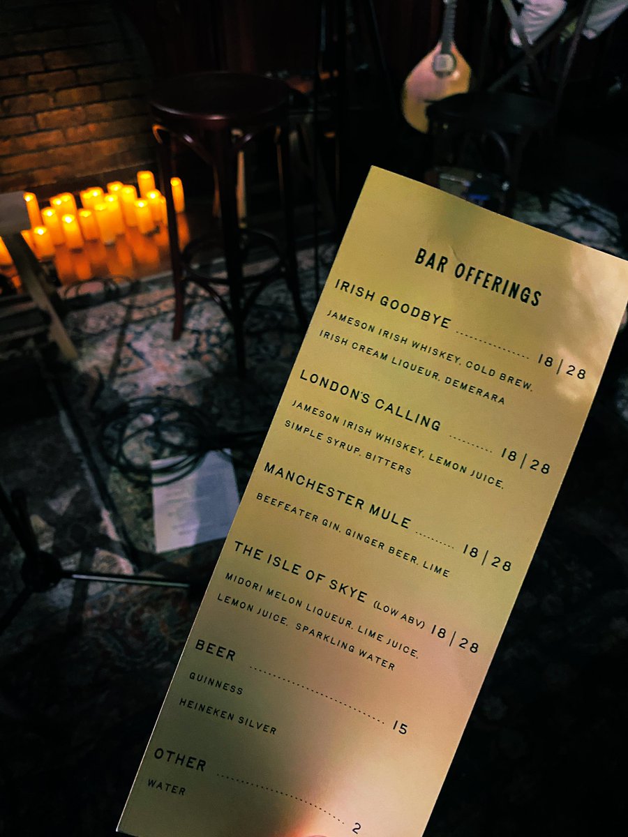 SDsheeran's tweet photo. Made it into @edsheeran’s Old Phone Pub speakeasy at Coachella last night 🤩

#edsheeran #Coachella #edchella #oldphonepub https://t.co/VUnbyRYT3r