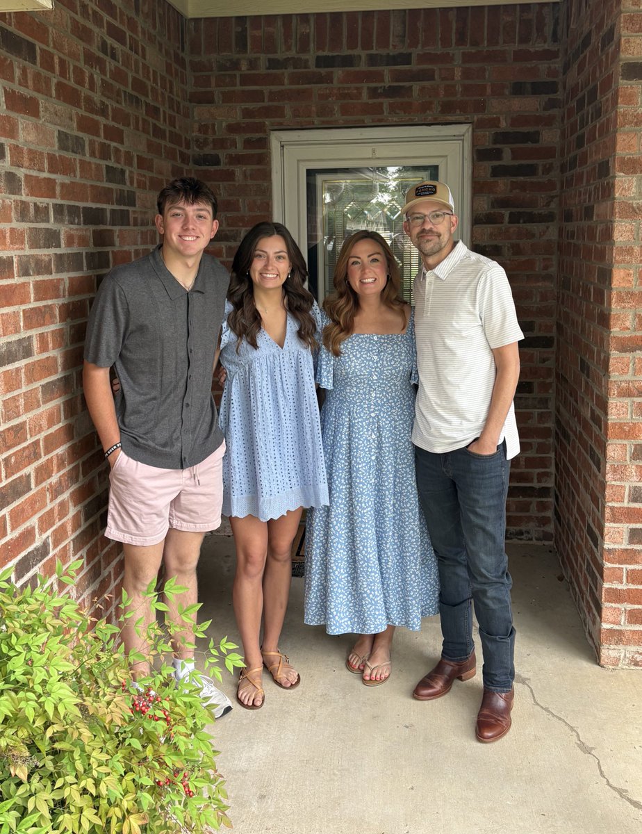 Coach Rodgers tweet media