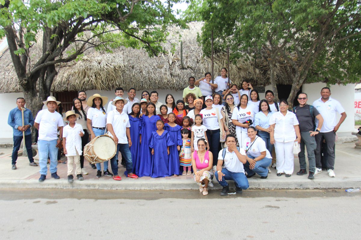 mao_rodriguez1's tweet photo. Lo hicimos. Turismo solidario en Camarones.

Más de 15 organizaciones solidarias, populares y conutsrias, junto al Gobierno del Cambio, ofrecieron esta magnífica experiencia.

El turismo solidario es la fórmula para empoderar la economía popular y solidaria, a través de las artesanías, la hotelería, la naturaleza, la gastronomía y la historia. 

@UsolidariaCo 
@petrogustavo 
@artesaniasdcol 
@fonturcol