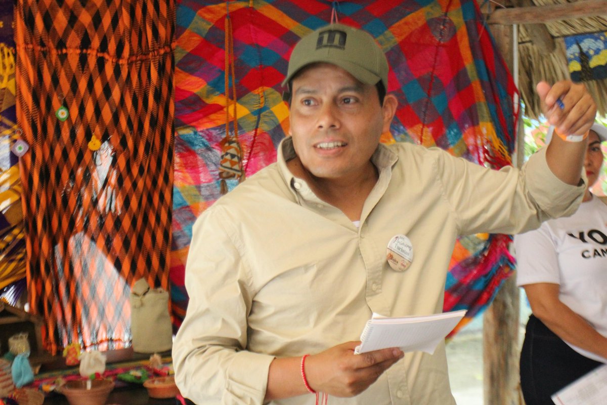 mao_rodriguez1's tweet photo. Lo hicimos. Turismo solidario en Camarones.

Más de 15 organizaciones solidarias, populares y conutsrias, junto al Gobierno del Cambio, ofrecieron esta magnífica experiencia.

El turismo solidario es la fórmula para empoderar la economía popular y solidaria, a través de las artesanías, la hotelería, la naturaleza, la gastronomía y la historia. 

@UsolidariaCo 
@petrogustavo 
@artesaniasdcol 
@fonturcol