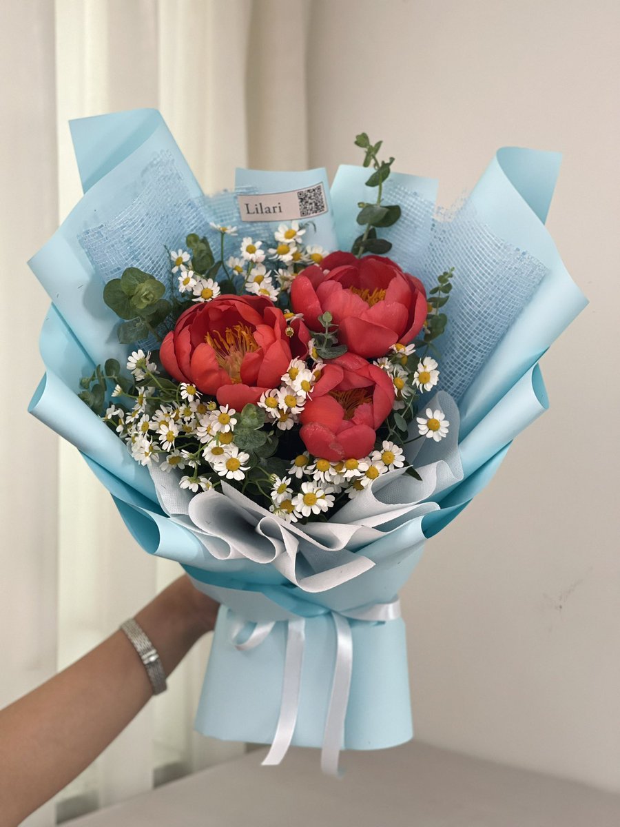 Lilariflower tweet media