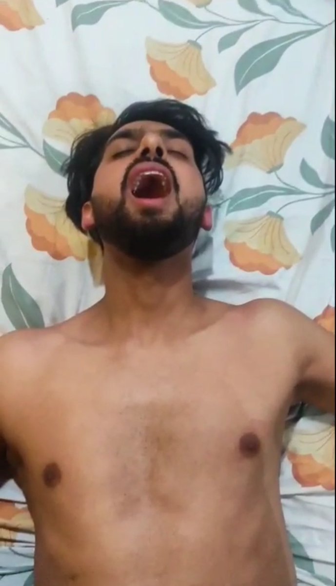 sexy zain tweet media