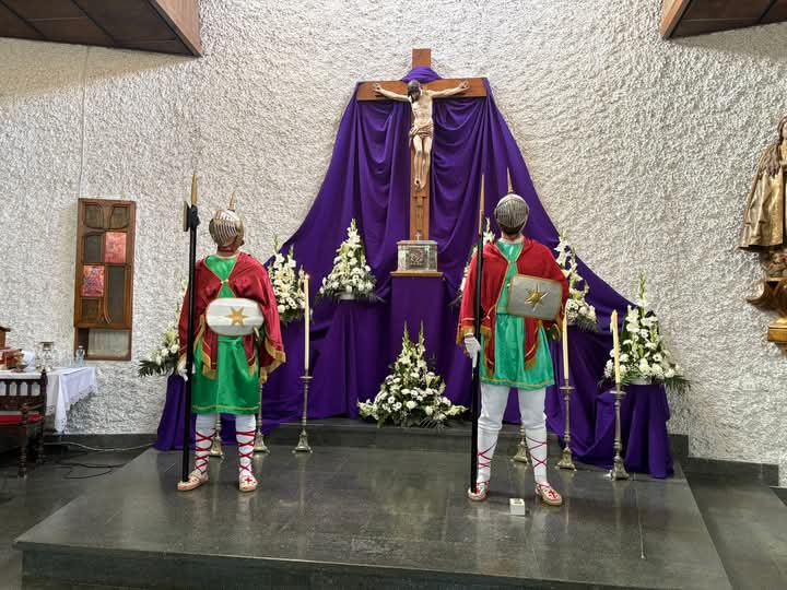SaElAg's tweet photo. Tradiciones.
Gracias a todos por seguir haciéndolas posible.
Que no se pierdan.
#SemanaSanta 
#romanos
#elangel
#eljudas https://t.co/IgzS5KhXGN