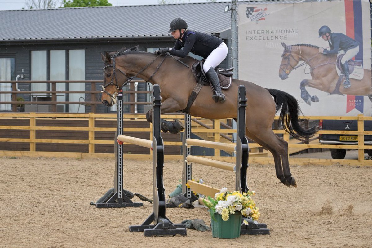 L Harrop tweet media