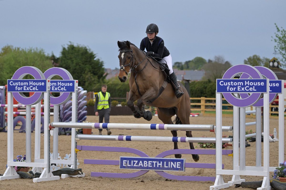 L Harrop tweet media