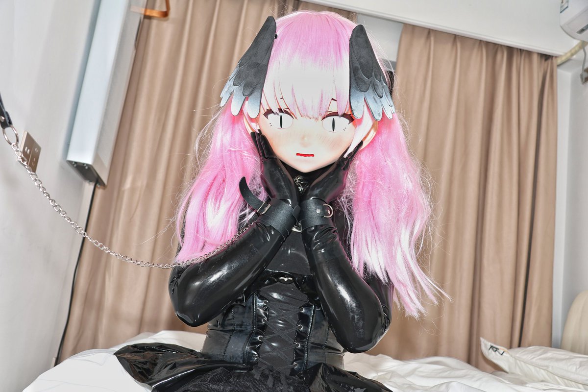 #kigurumi #latex #rubber
小恶魔