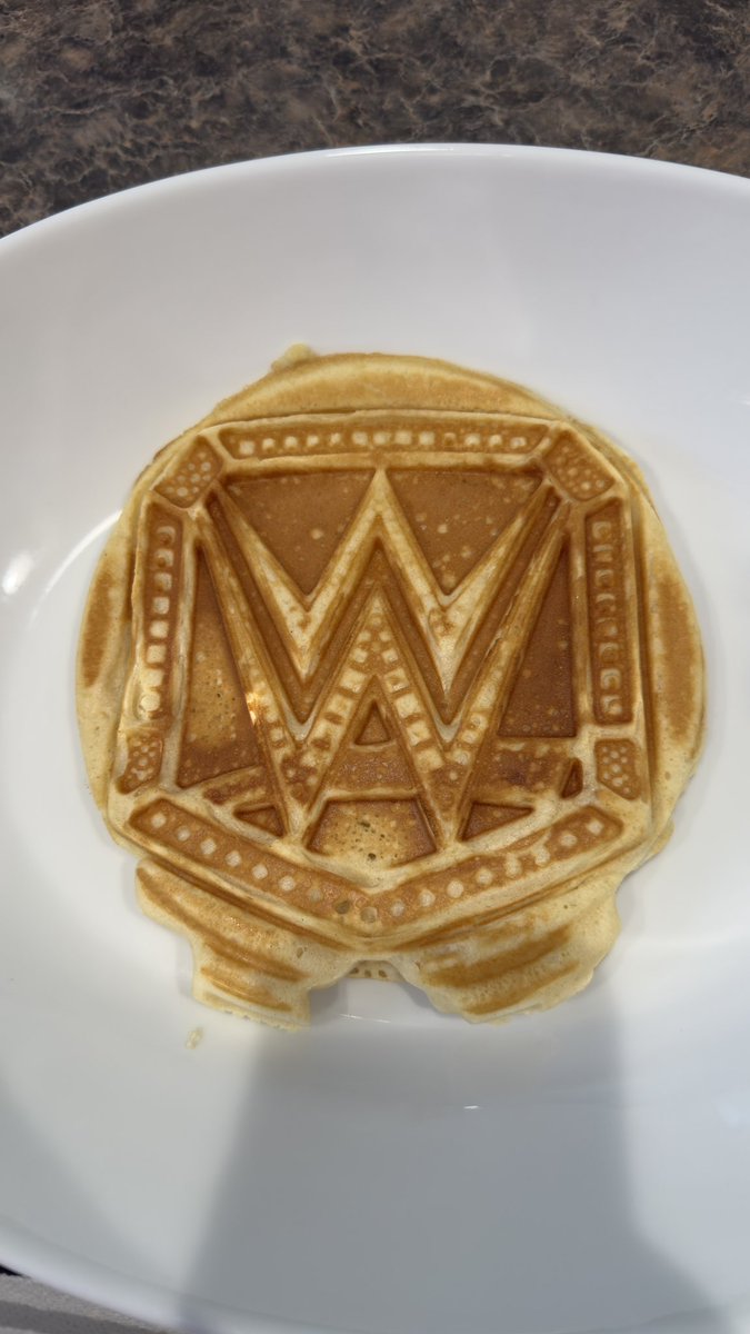 On_Tilt's tweet photo. Family Easter Brunch, on #WrestleMania weekend, the ☝🏻waffle maker comes out.  @WWE @TripleH @WWERomanReigns https://t.co/Pp9R0PDSDu