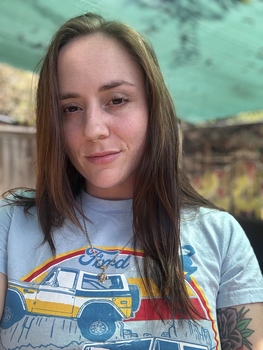 Six days until OLIT I! 

Thanks for all the love and support as we get to know our featured artists, today's is <a href="/sentientshapes/">sentientshapes</a> ! 

Starting with insights into modern street art, Joonie combines poetry, mixed-media abstract, and meaningful minimal linework to emblazon the